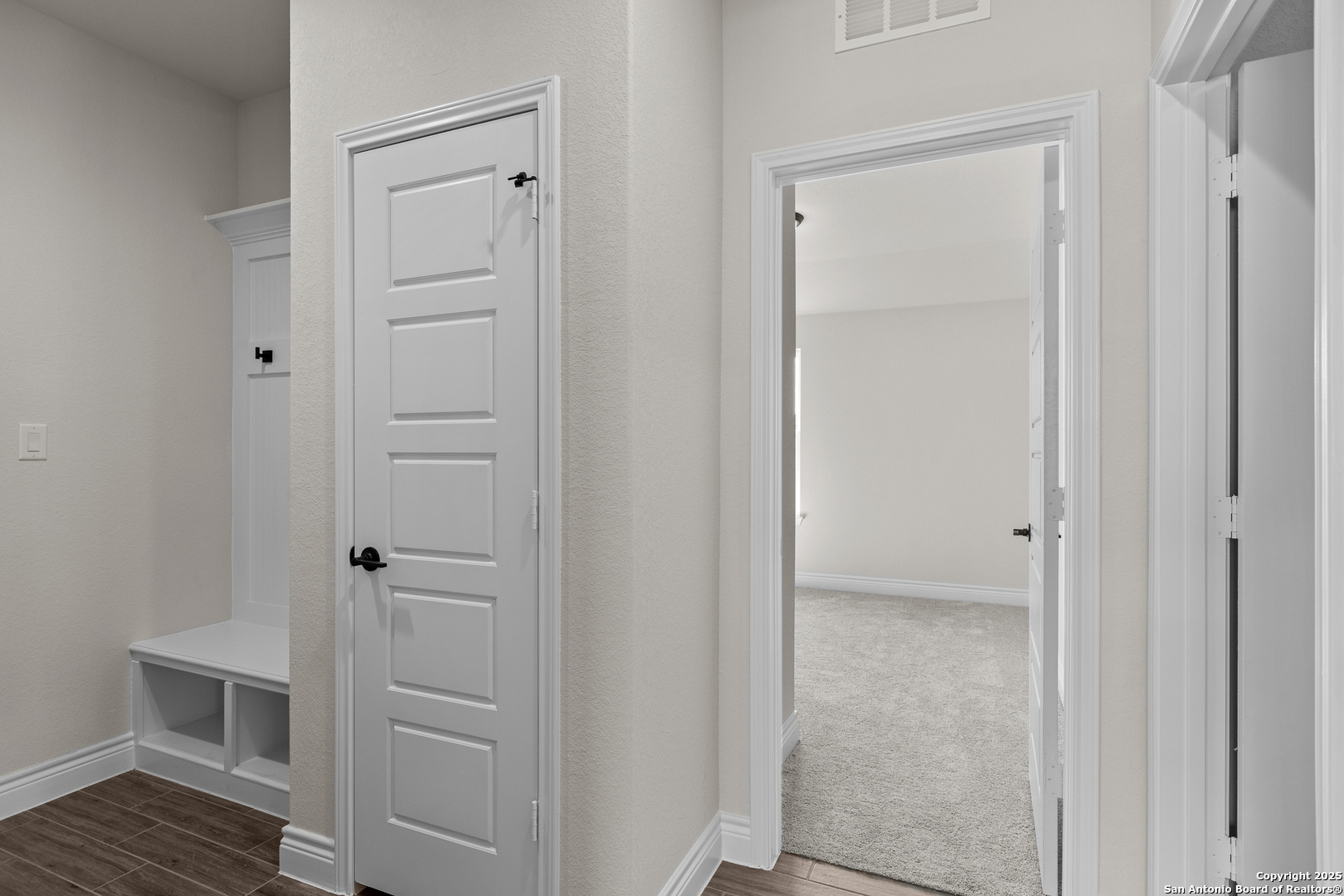 2175 Oak Run Parkway , New Braunfels, TX, 78132 | 1847979 | Realty Texas LLC