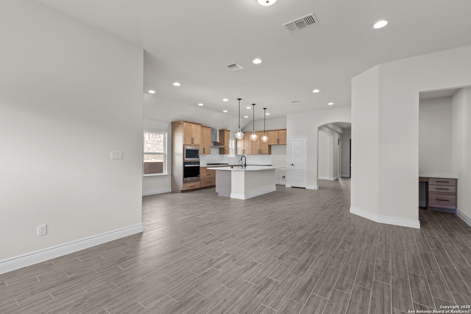 2175 Oak Run Parkway , New Braunfels, TX, 78132 | 1847979 | Realty Texas LLC