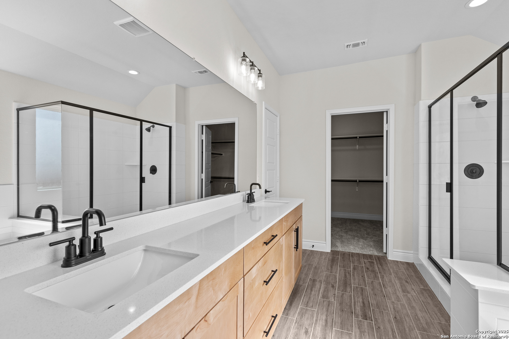 2175 Oak Run Parkway , New Braunfels, TX, 78132 | 1847979 | Realty Texas LLC