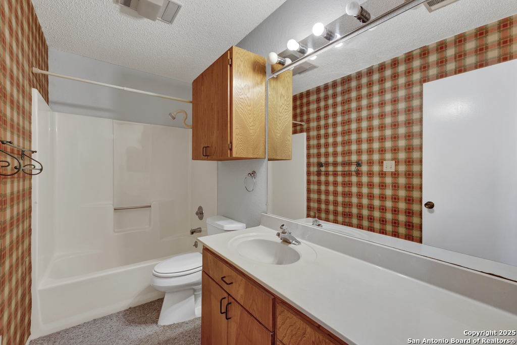 36 Oak Villa # C-2 , Canyon Lake, TX, 78133 | 1847955 | Realty Texas LLC