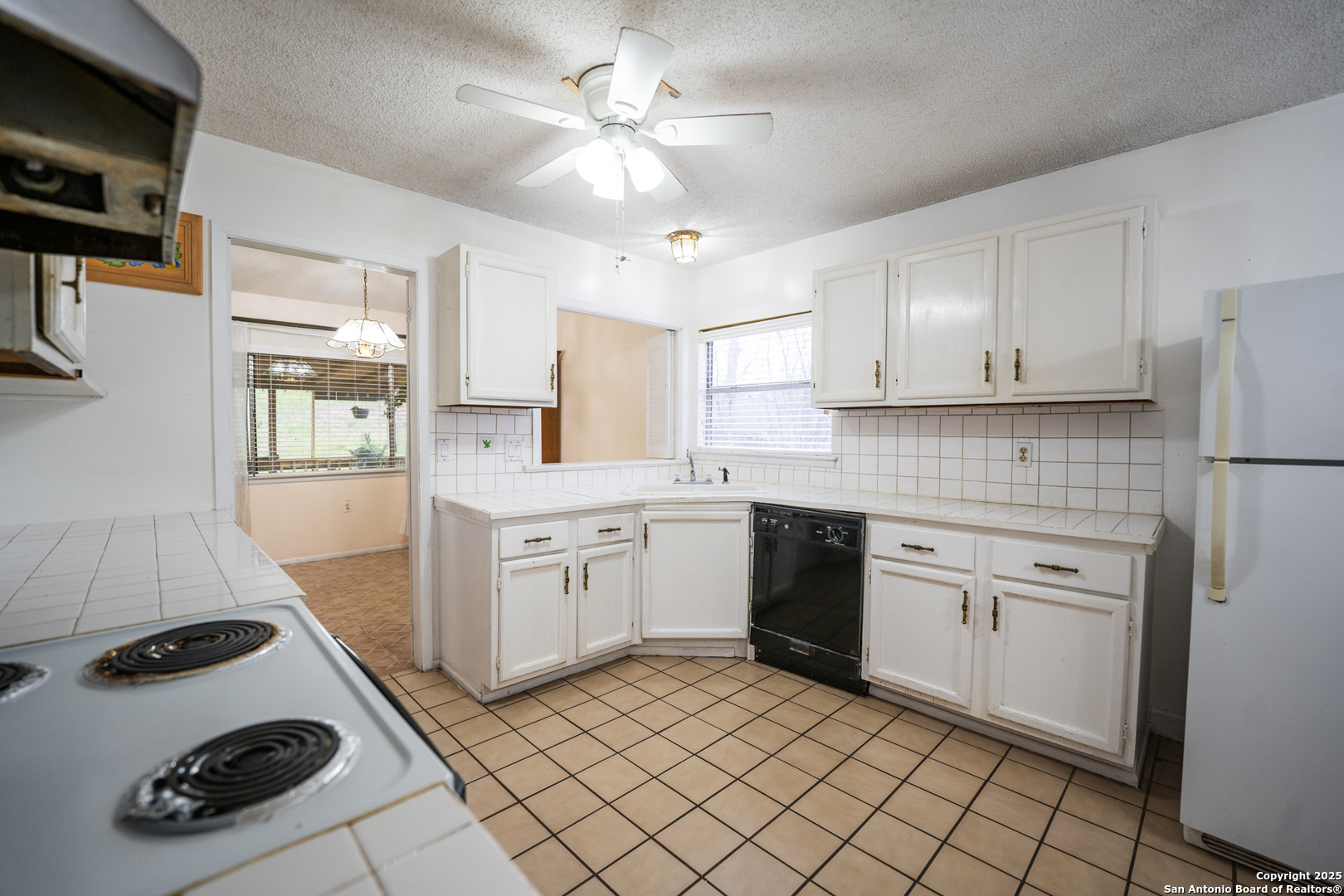 8414 Lone Shadow Trl , Converse, TX, 78109 | 1847665 | Realty Texas LLC