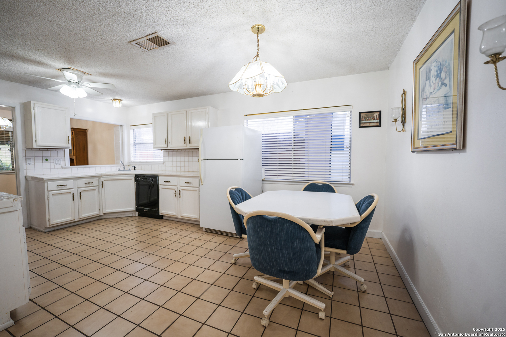 8414 Lone Shadow Trl , Converse, TX, 78109 | 1847665 | Realty Texas LLC