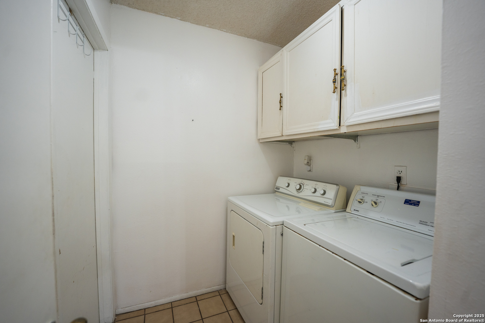 8414 Lone Shadow Trl , Converse, TX, 78109 | 1847665 | Realty Texas LLC
