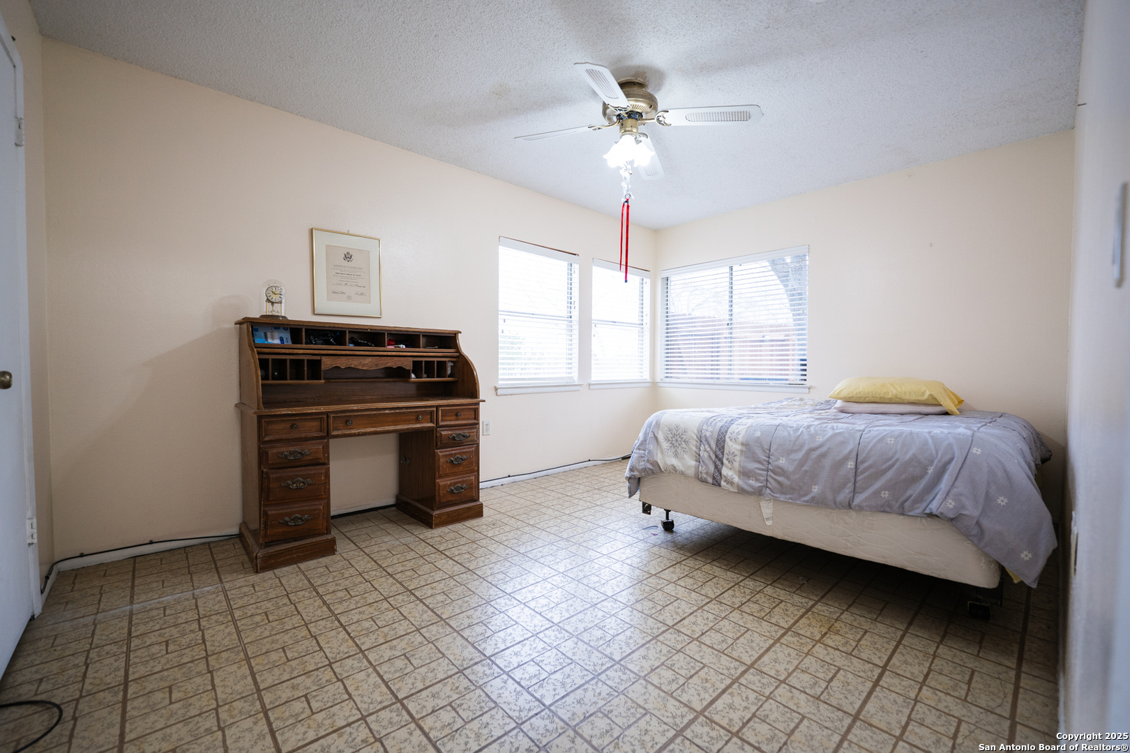 8414 Lone Shadow Trl , Converse, TX, 78109 | 1847665 | Realty Texas LLC