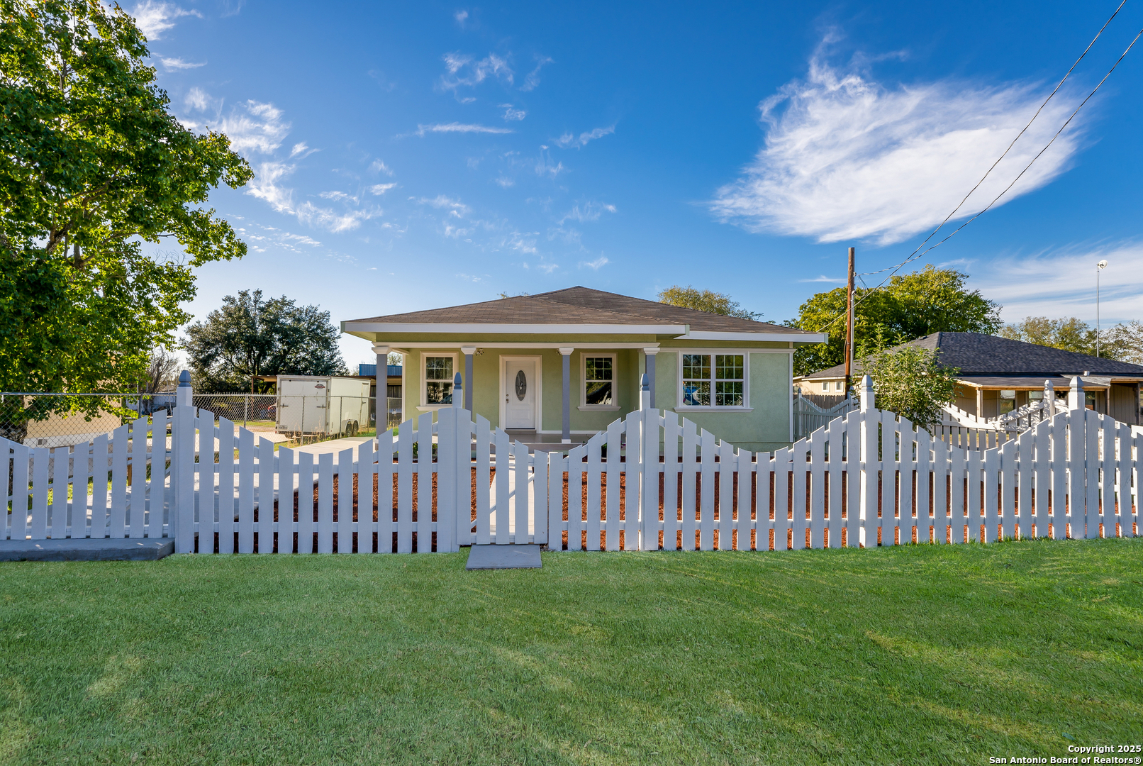 1615 Hough , Adkins, TX, 78101 | 1848618 | Realty Texas LLC