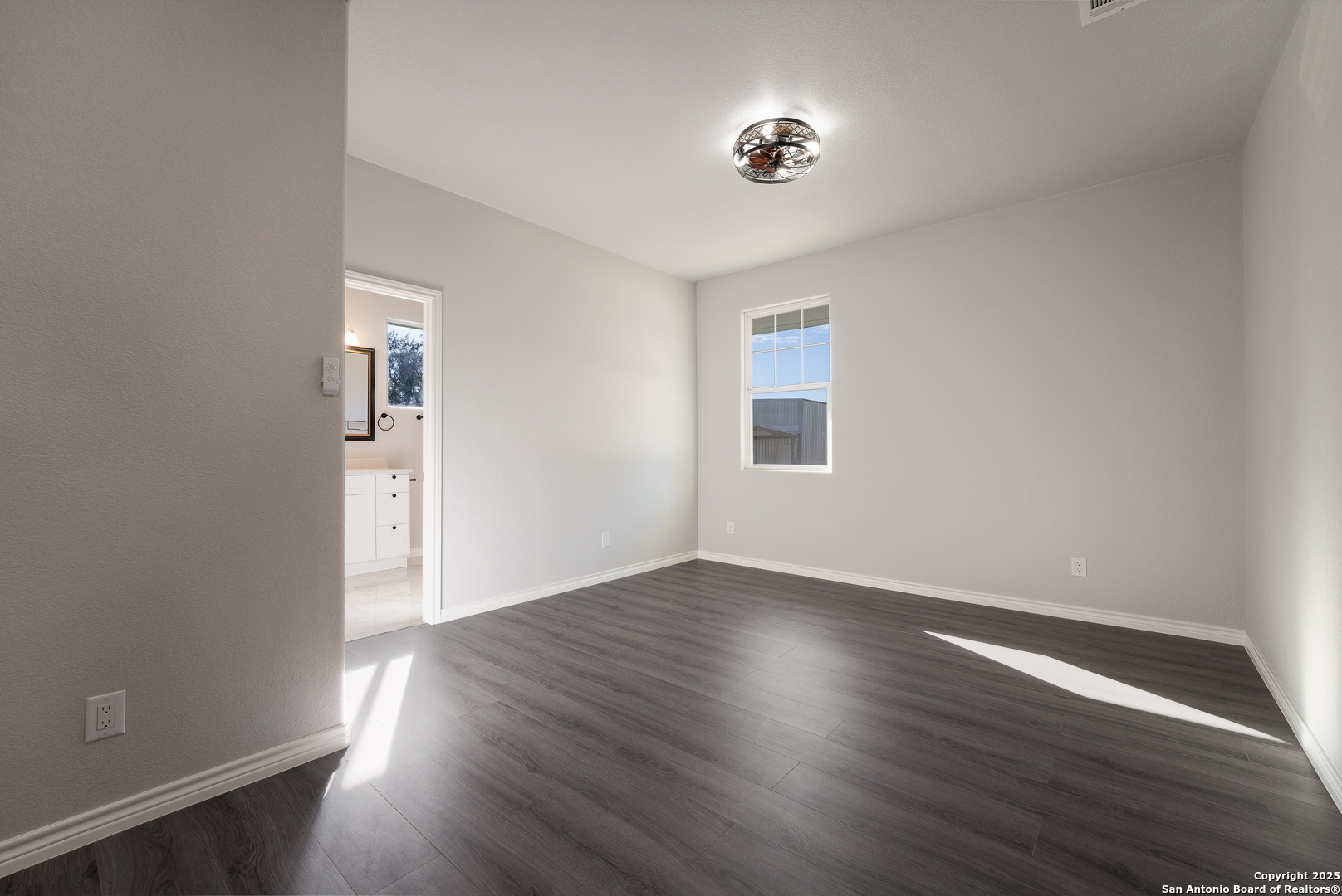 1615 Hough , Adkins, TX, 78101 | 1848618 | Realty Texas LLC