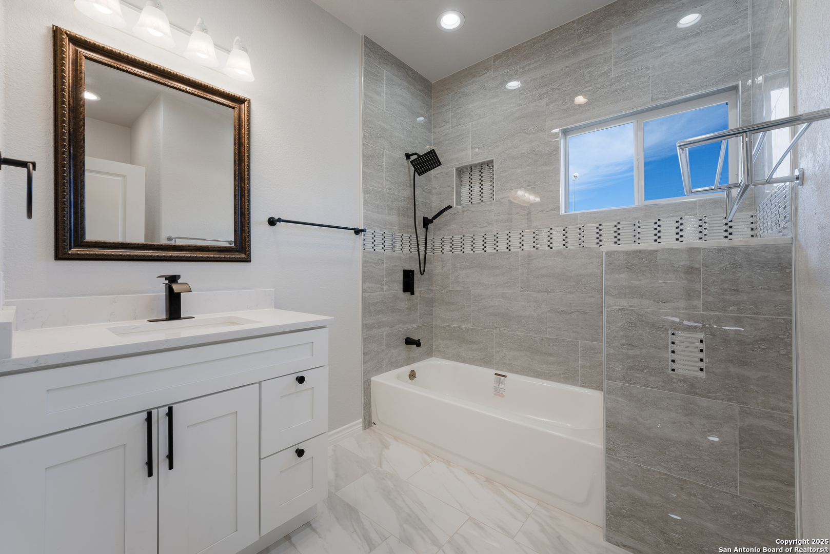 1615 Hough , Adkins, TX, 78101 | 1848618 | Realty Texas LLC