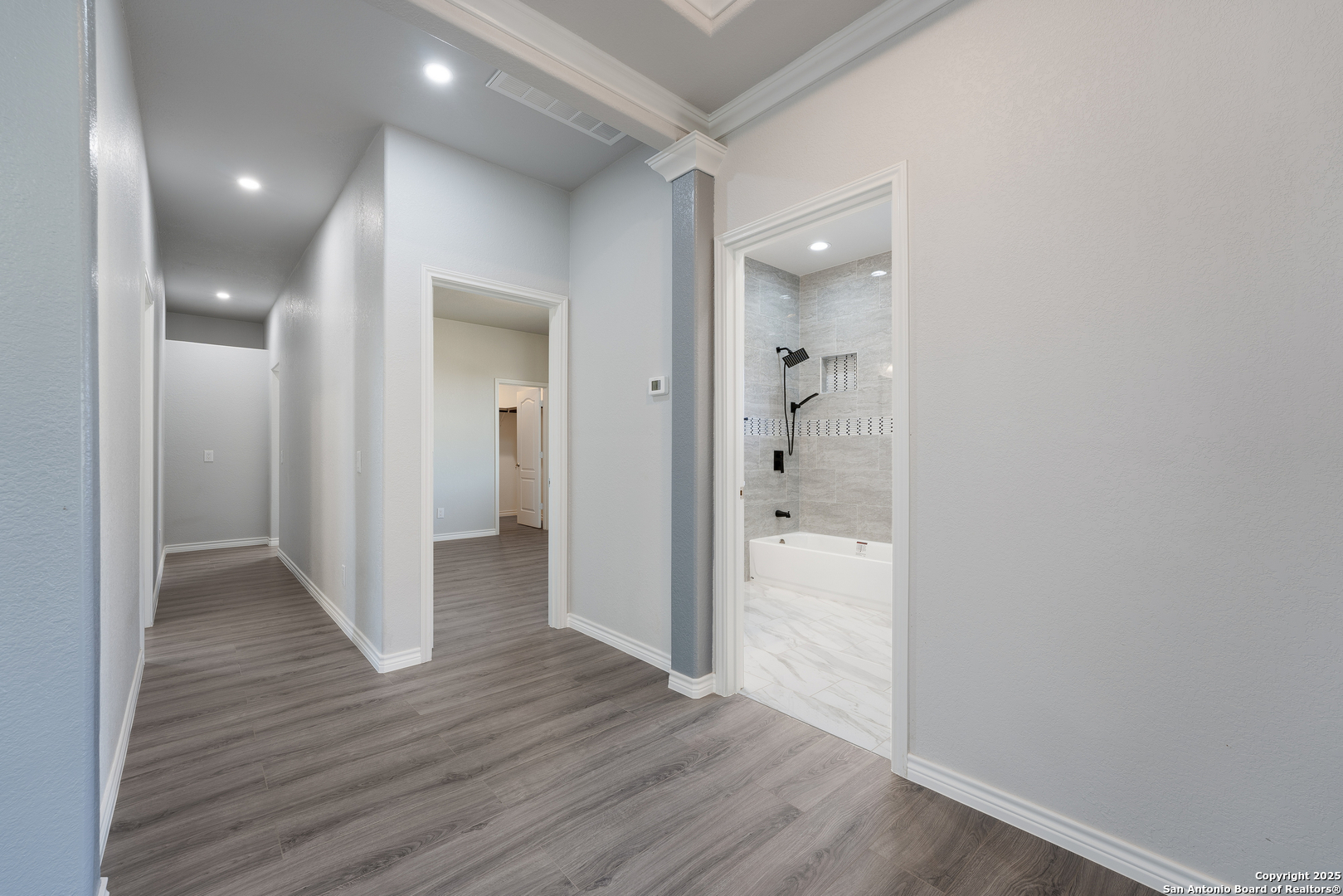 1615 Hough , Adkins, TX, 78101 | 1848618 | Realty Texas LLC