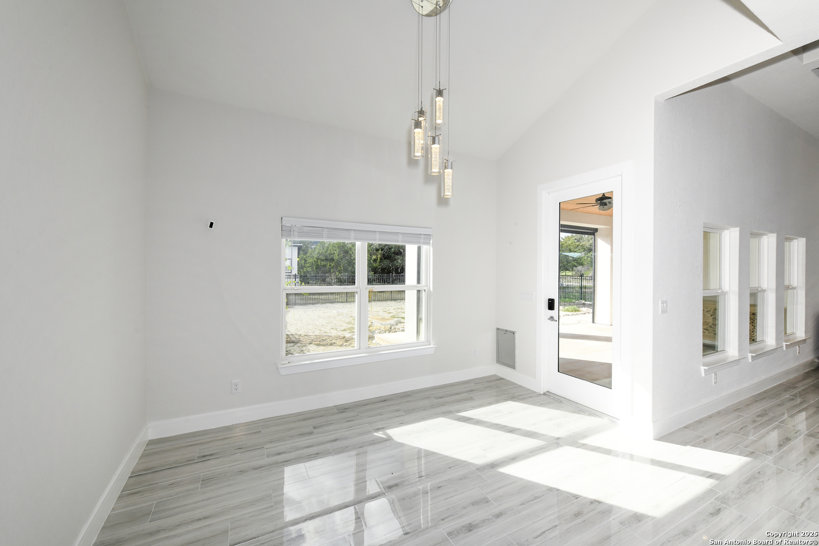 114 High Point , Spring Branch, TX, 78070 | 1848658 | Realty Texas LLC