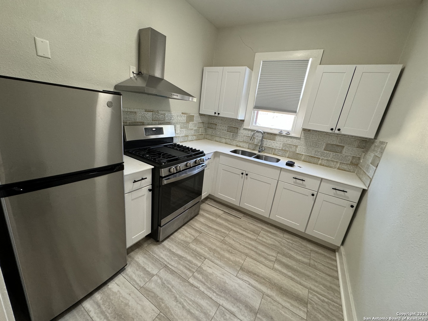 407 E Locust St 8 , San Antonio, TX, 78212-4039 | 1849613 | Realty Texas LLC