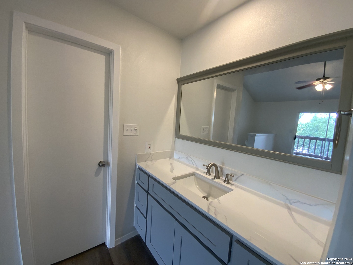 10527 Perrin Beitel Rd C201 , San Antonio, TX, 78217-3103 | 1849372 | Realty Texas LLC