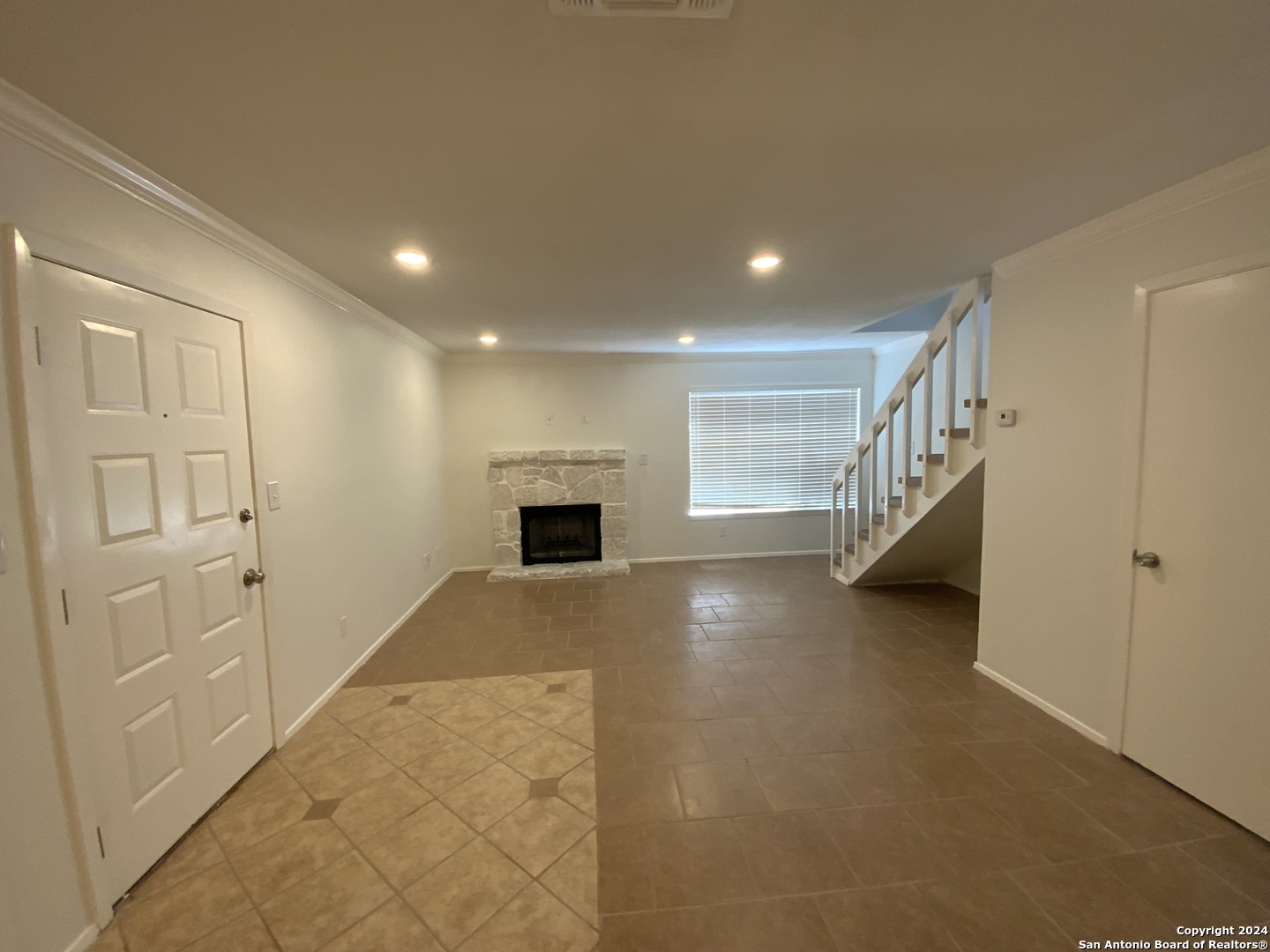10527 Perrin Beitel Rd C201 , San Antonio, TX, 78217-3103 | 1849372 | Realty Texas LLC