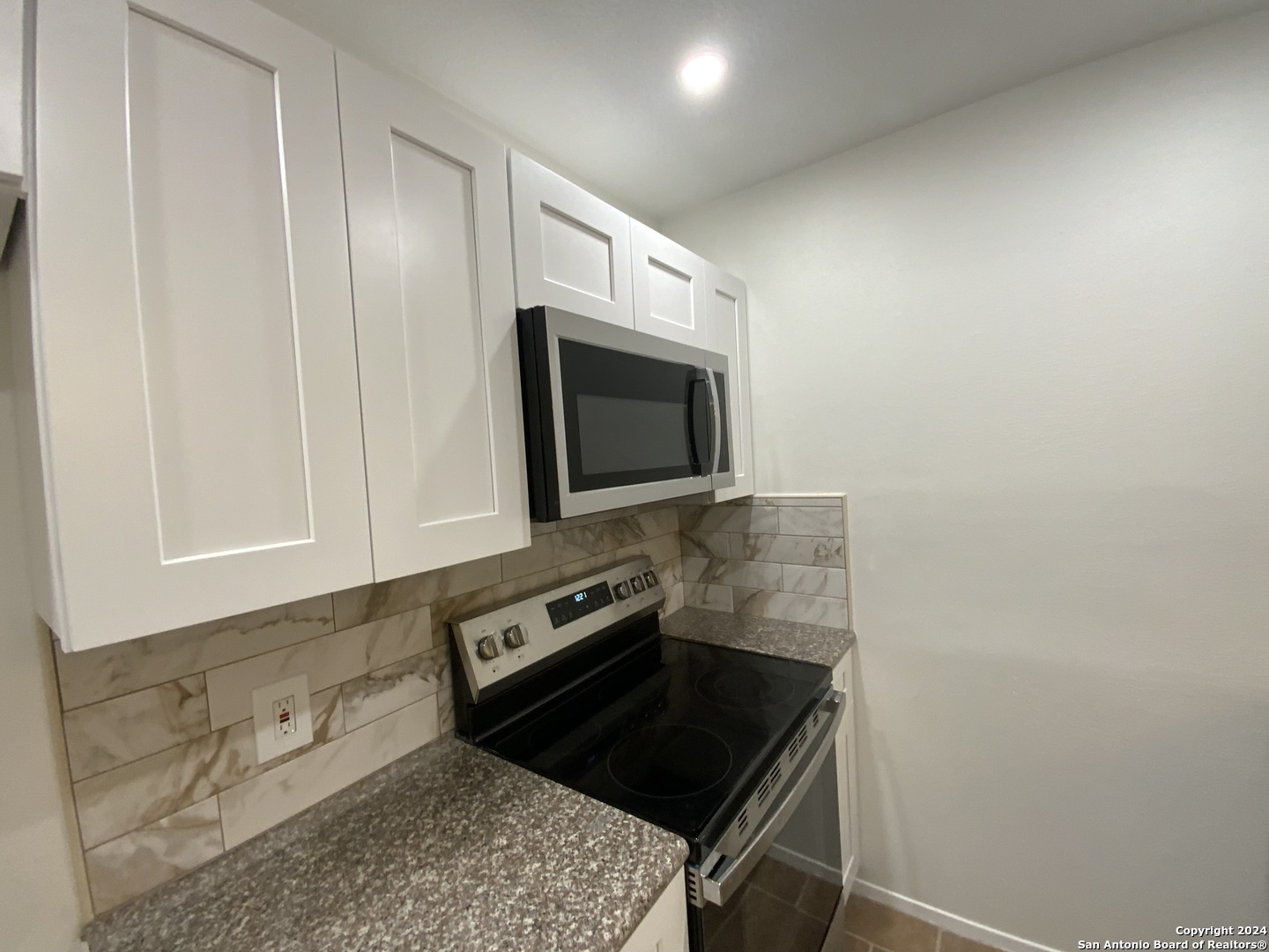 10527 Perrin Beitel Rd C201 , San Antonio, TX, 78217-3103 | 1849372 | Realty Texas LLC