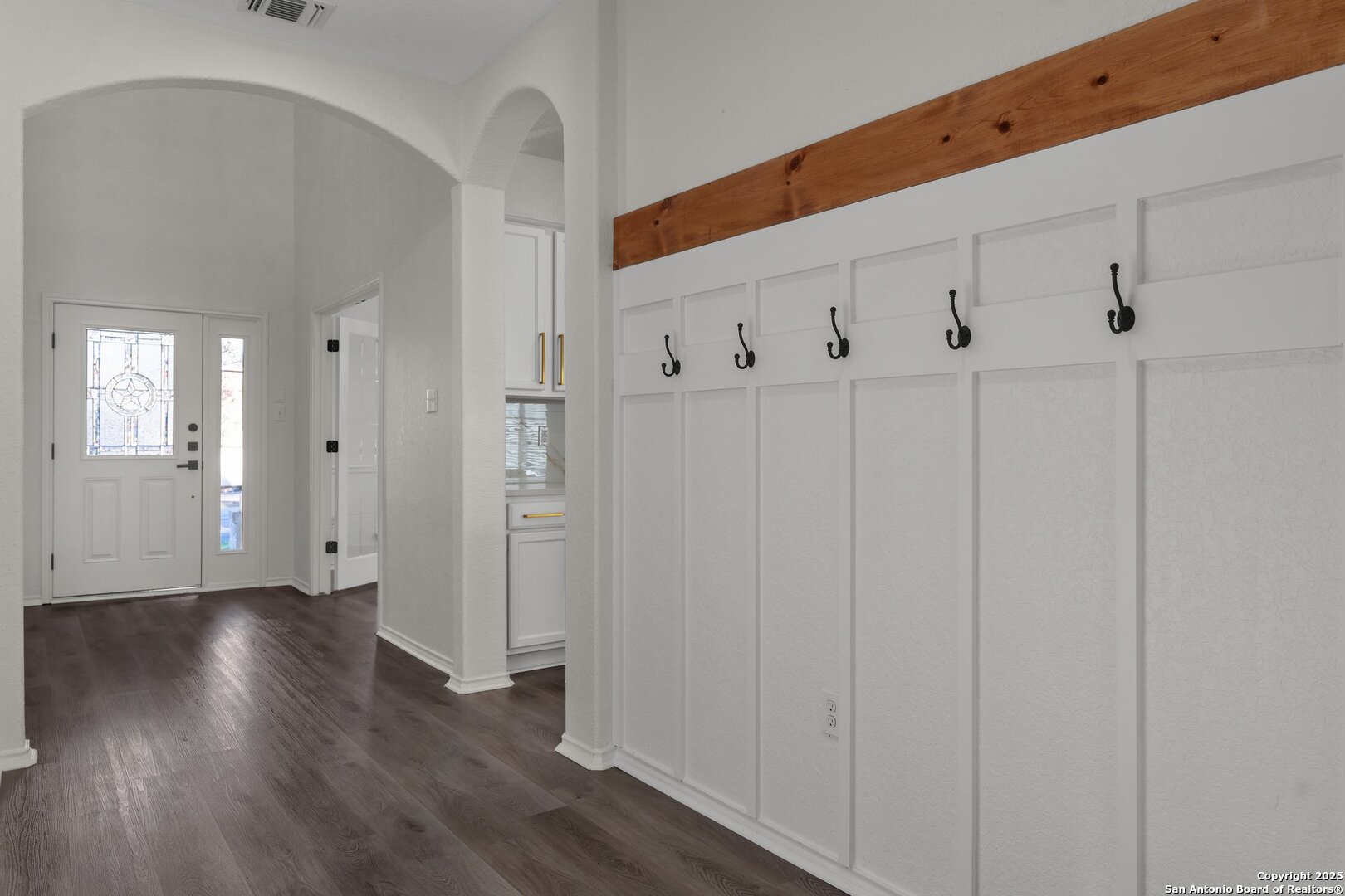 8410 Apache Bend , Converse, TX, 78109 | 1848612 | Realty Texas LLC