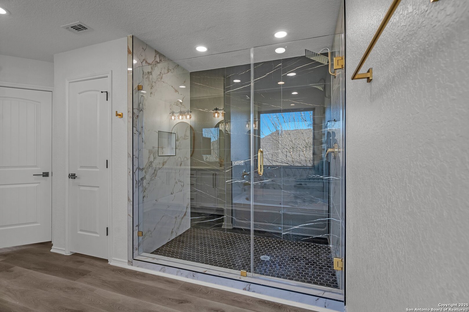8410 Apache Bend , Converse, TX, 78109 | 1848612 | Realty Texas LLC