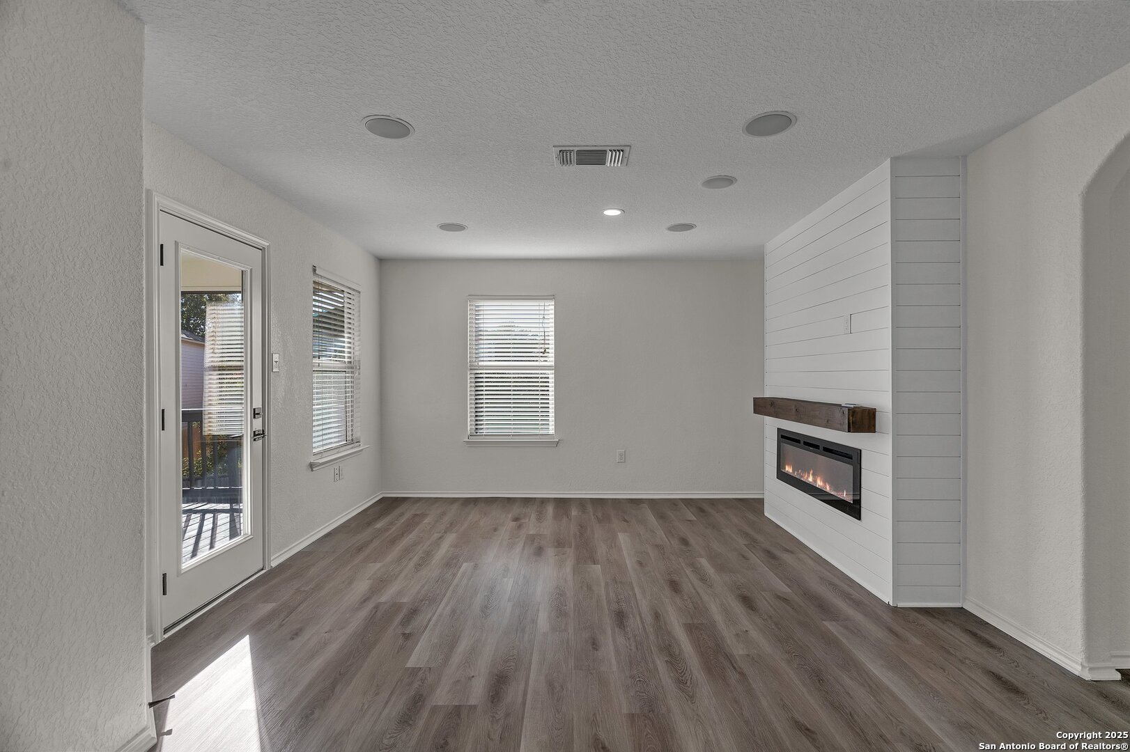 8410 Apache Bend , Converse, TX, 78109 | 1848612 | Realty Texas LLC