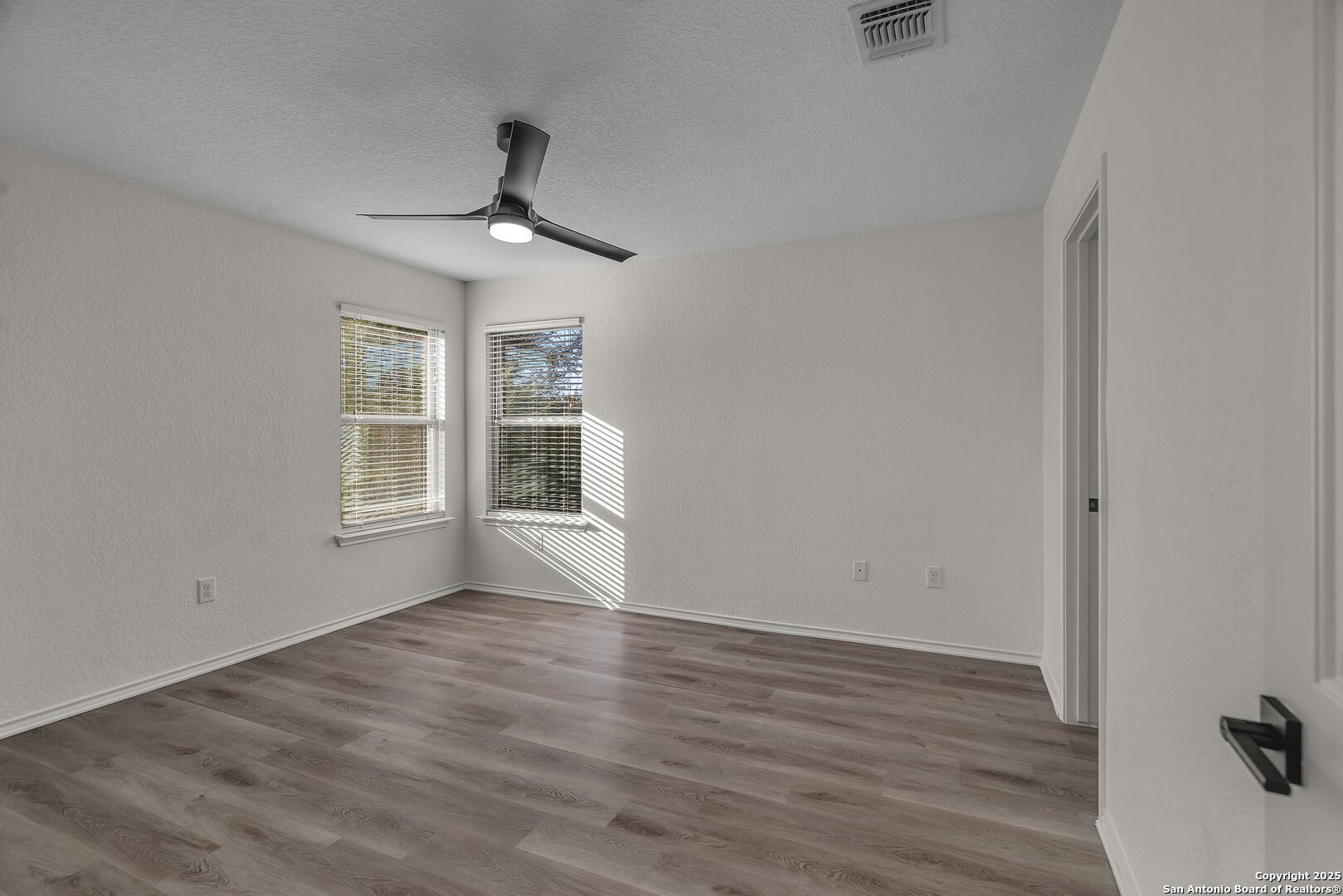 8410 Apache Bend , Converse, TX, 78109 | 1848612 | Realty Texas LLC