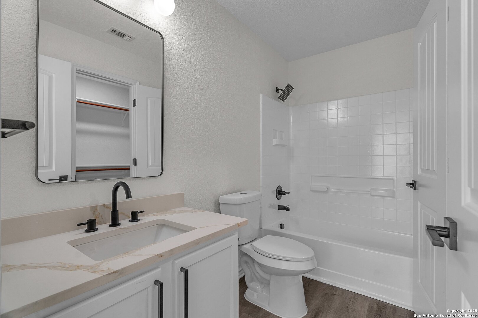 8410 Apache Bend , Converse, TX, 78109 | 1848612 | Realty Texas LLC