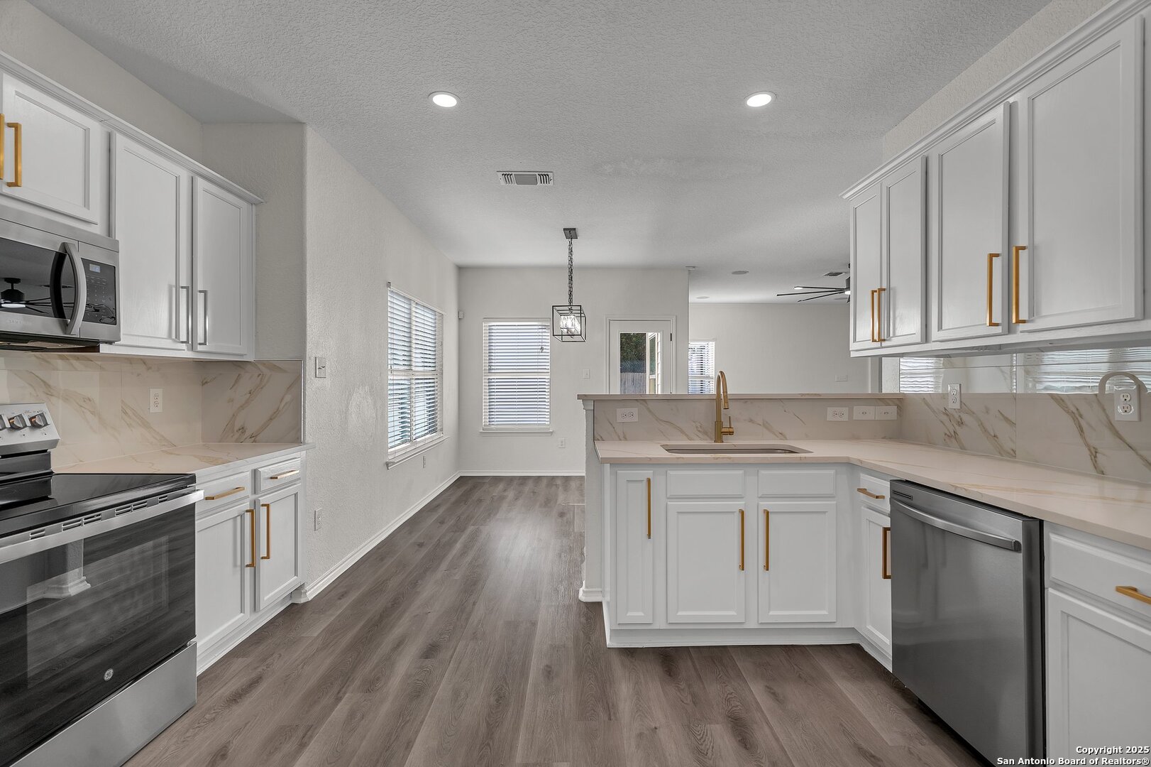 8410 Apache Bend , Converse, TX, 78109 | 1848612 | Realty Texas LLC