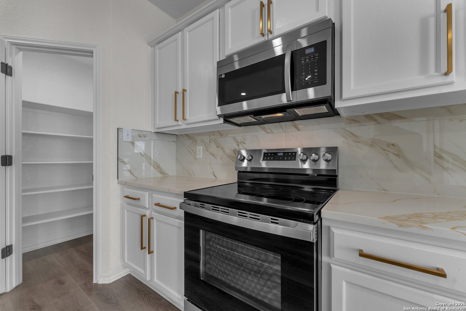 8410 Apache Bend , Converse, TX, 78109 | 1848612 | Realty Texas LLC