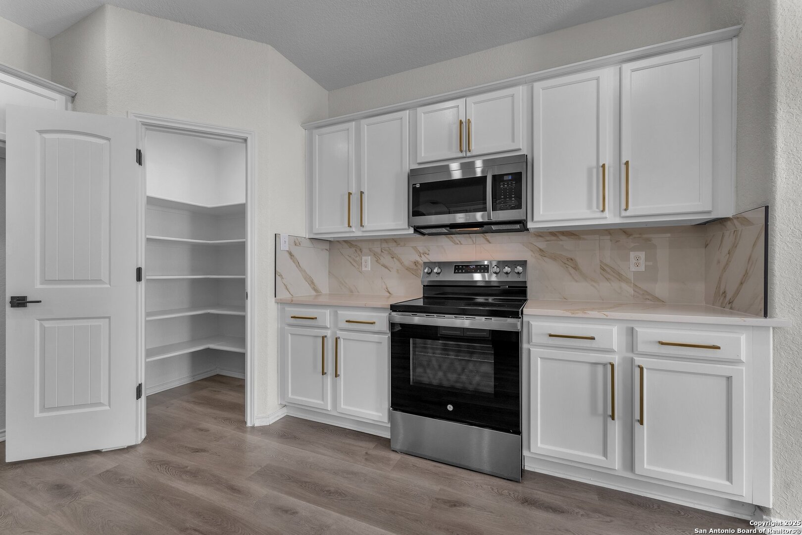 8410 Apache Bend , Converse, TX, 78109 | 1848612 | Realty Texas LLC