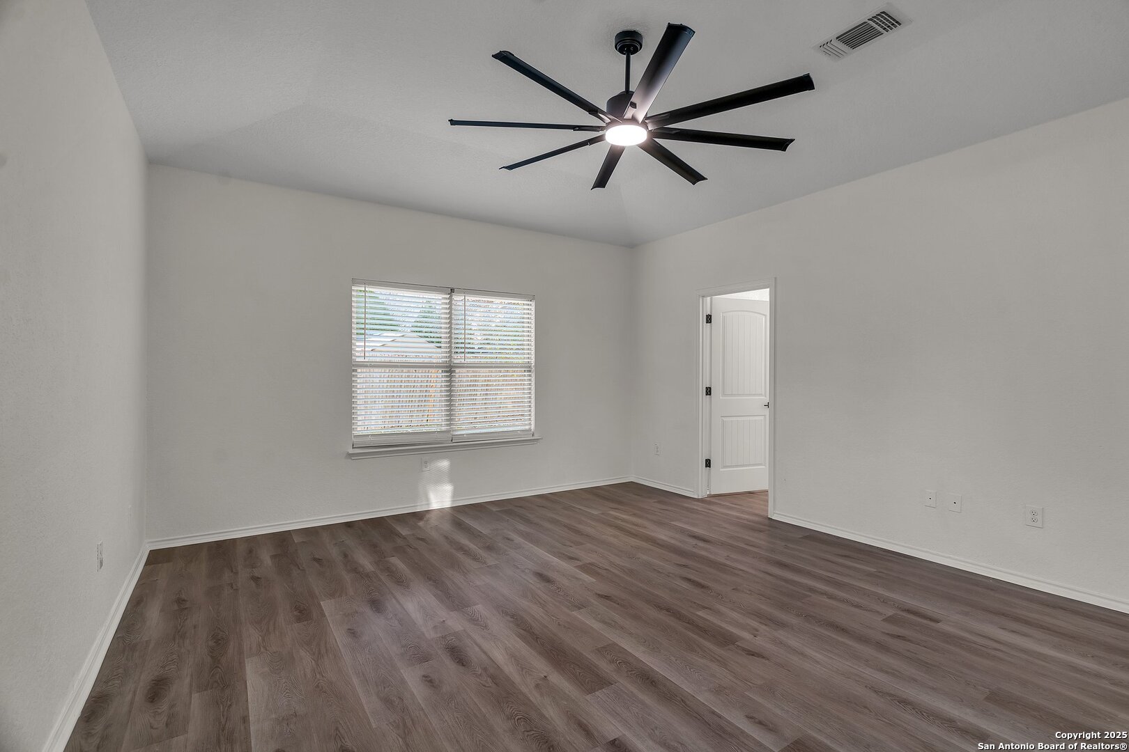 8410 Apache Bend , Converse, TX, 78109 | 1848612 | Realty Texas LLC