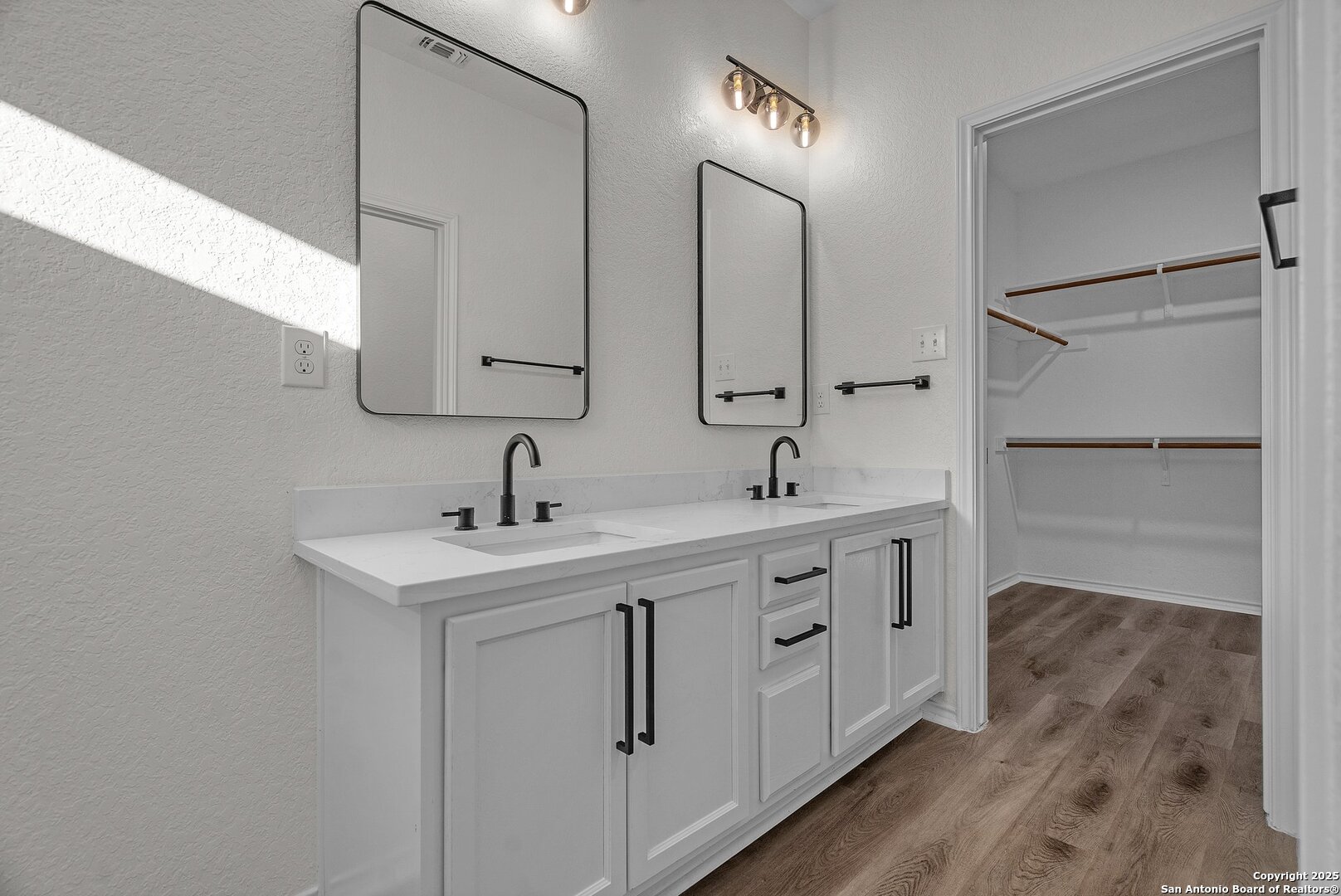 8410 Apache Bend , Converse, TX, 78109 | 1848612 | Realty Texas LLC