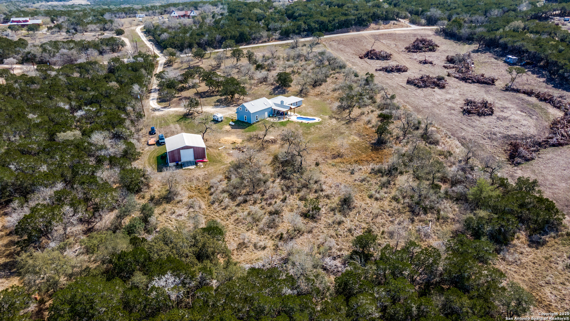 8415 County Road 279 , Rio Medina, TX, 78066 | 1850092 | Realty Texas LLC