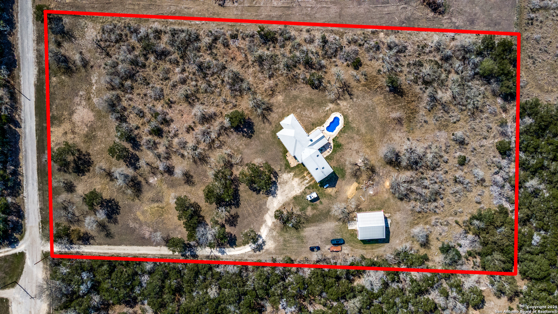8415 County Road 279 , Rio Medina, TX, 78066 | 1850092 | Realty Texas LLC