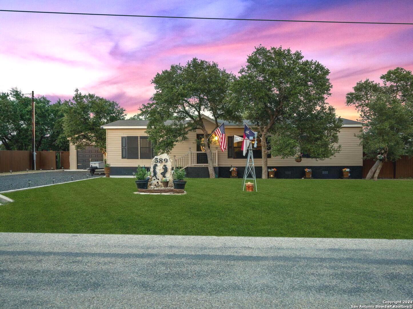 589 Pr 1507 , Bandera, TX, 78003 | 1846914 | Realty Texas LLC