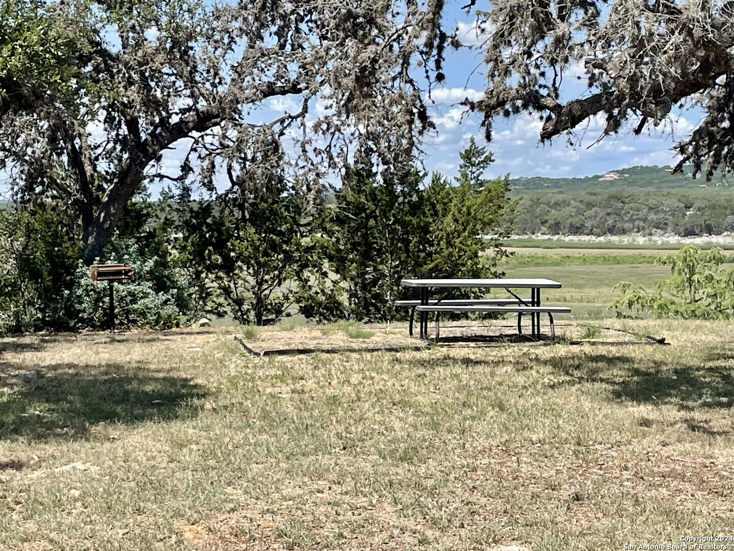 589 Pr 1507 , Bandera, TX, 78003 | 1846914 | Realty Texas LLC