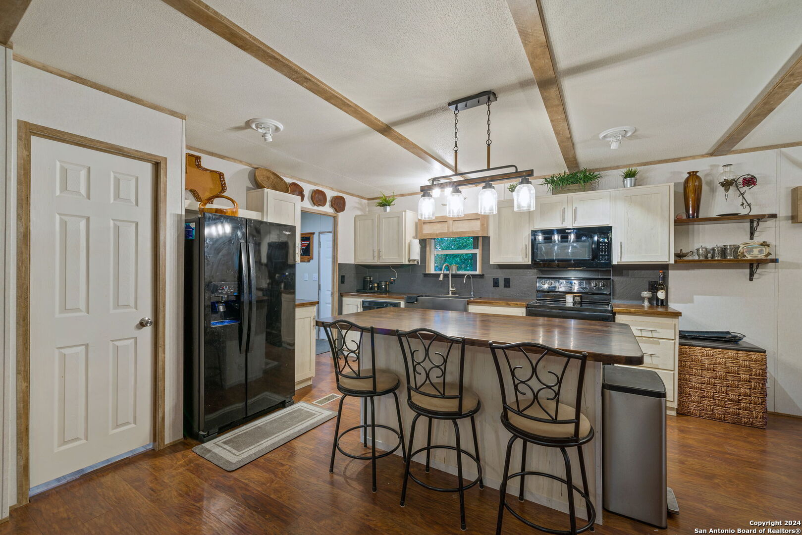 589 Pr 1507 , Bandera, TX, 78003 | 1846914 | Realty Texas LLC