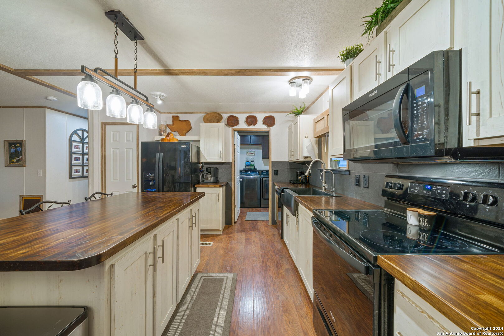 589 Pr 1507 , Bandera, TX, 78003 | 1846914 | Realty Texas LLC