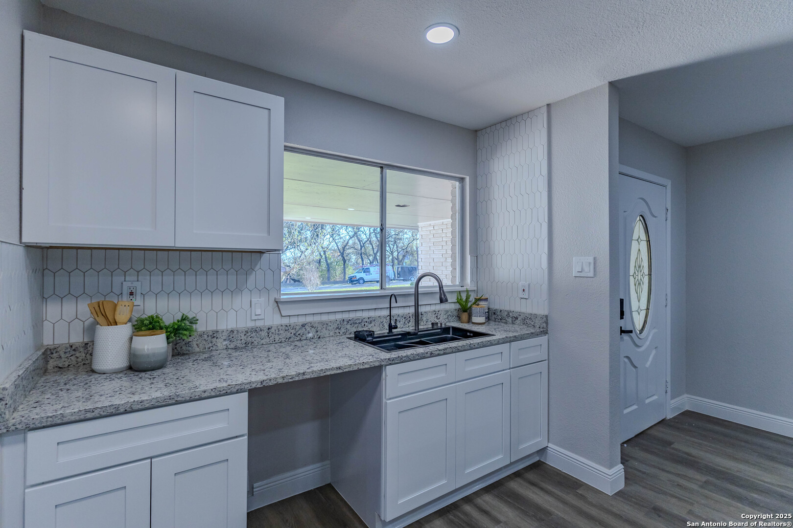 10215 Rafter O , Helotes, TX, 78023 | 1850408 | Realty Texas LLC