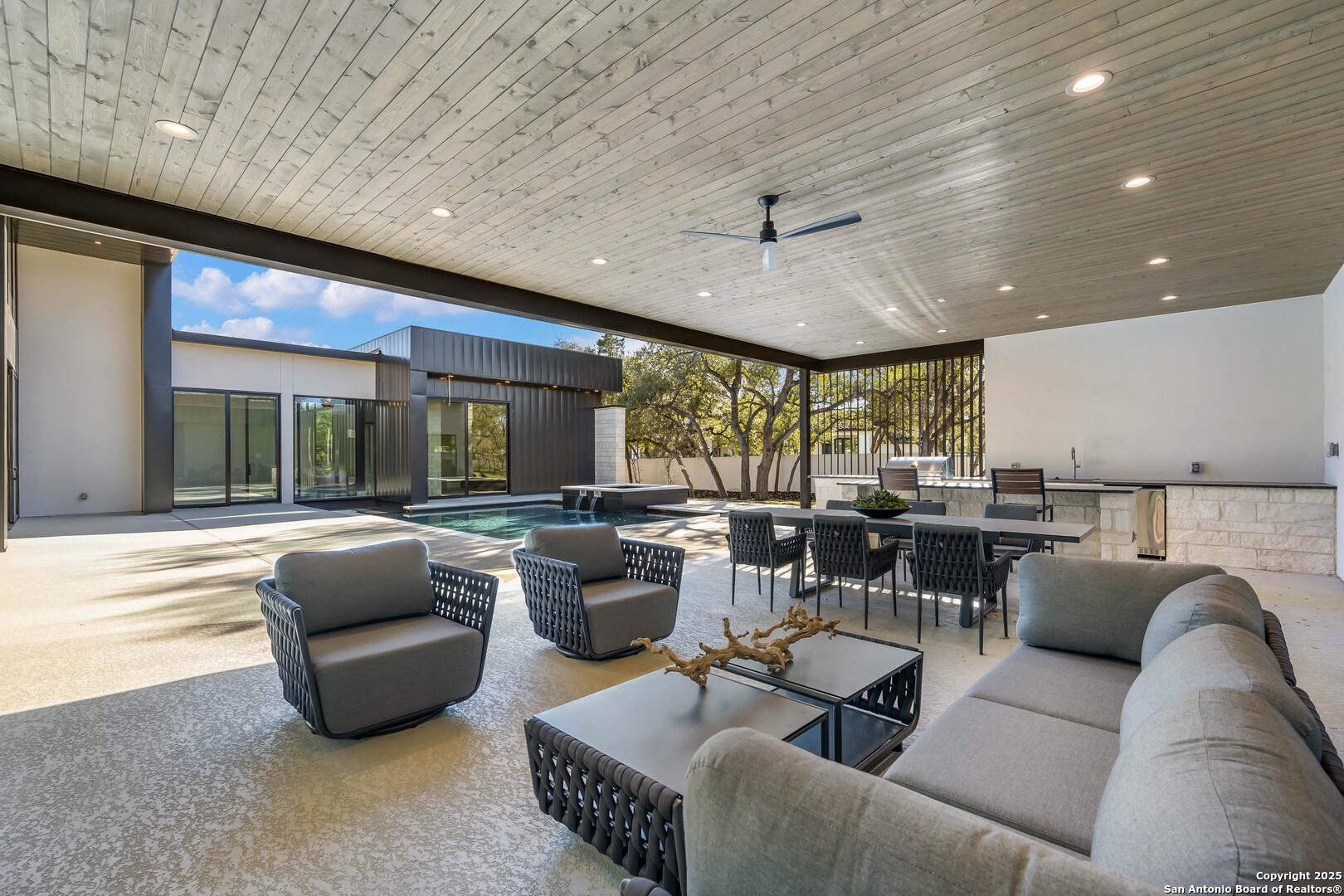 108 Whittingham , San Antonio, TX, 78231 | 1850347 | Realty Texas LLC