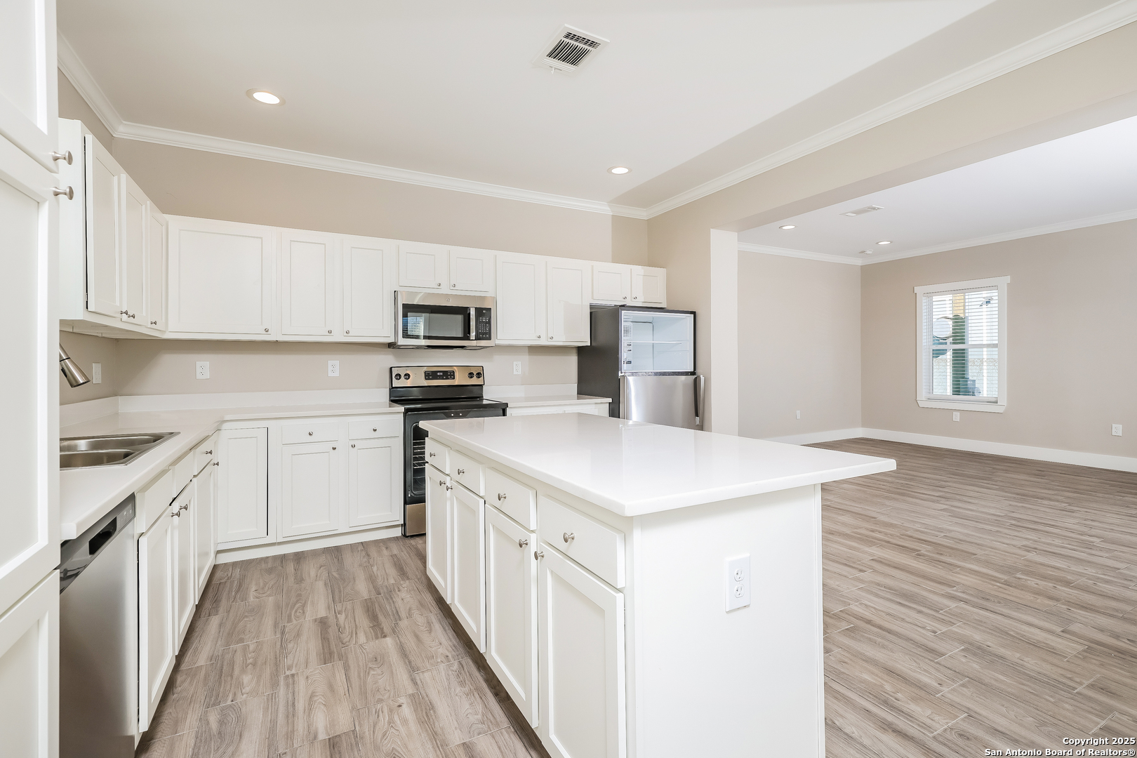 229 Altitude , San Antonio, TX, 78227 | 1850745 | Realty Texas LLC
