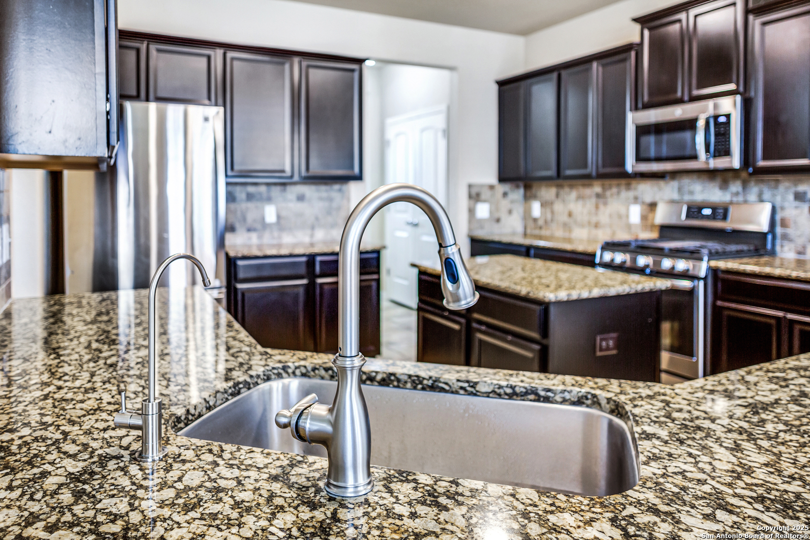 12007 Rockroot , Schertz, TX, 78154 | 1848109 | Realty Texas LLC
