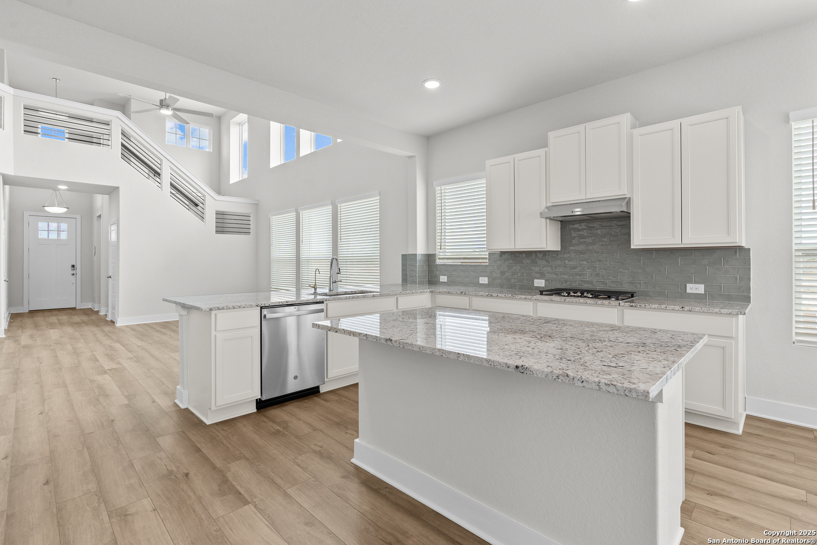 206 Buttercup Alley , San Antonio, TX, 78253 | 1851000 | Realty Texas LLC