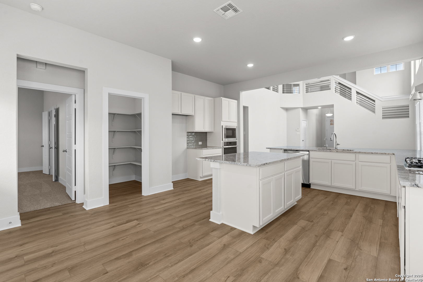 206 Buttercup Alley , San Antonio, TX, 78253 | 1851000 | Realty Texas LLC