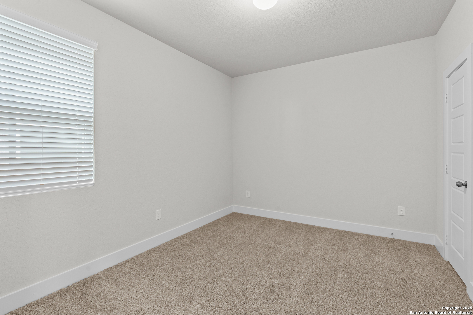 206 Buttercup Alley , San Antonio, TX, 78253 | 1851000 | Realty Texas LLC