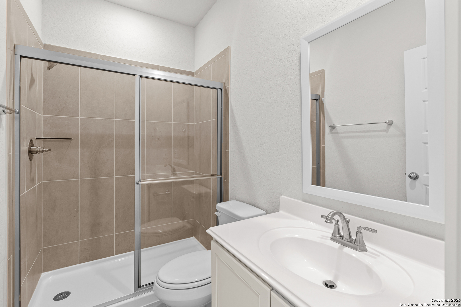 206 Buttercup Alley , San Antonio, TX, 78253 | 1851000 | Realty Texas LLC