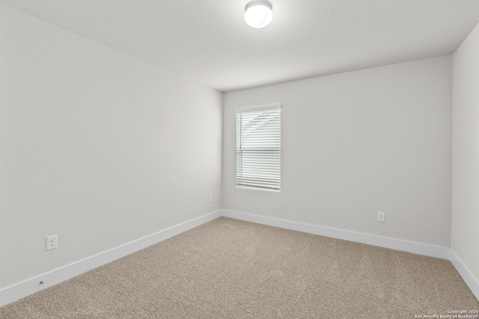 206 Buttercup Alley , San Antonio, TX, 78253 | 1851000 | Realty Texas LLC