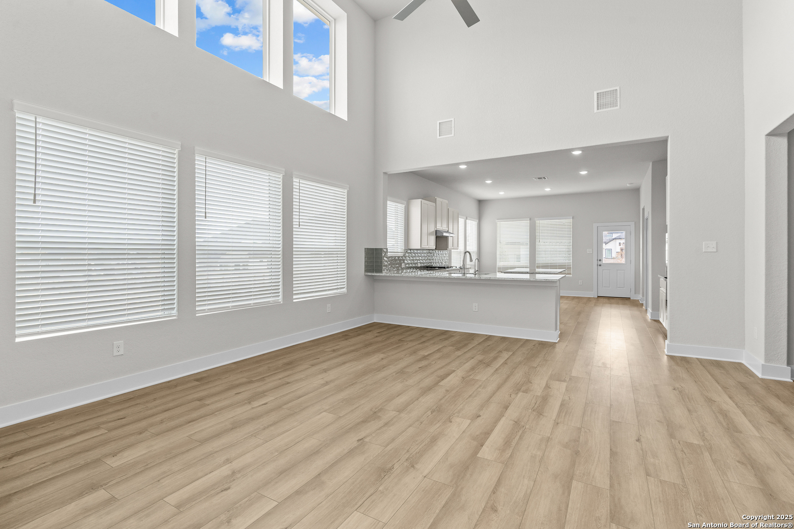 206 Buttercup Alley , San Antonio, TX, 78253 | 1851000 | Realty Texas LLC