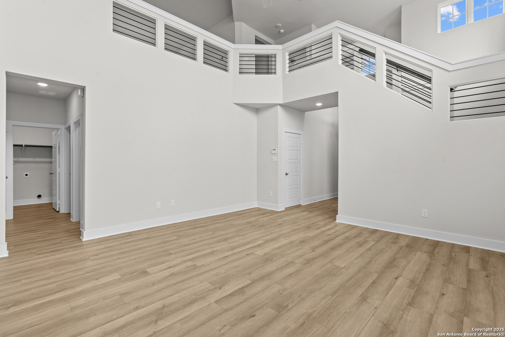 206 Buttercup Alley , San Antonio, TX, 78253 | 1851000 | Realty Texas LLC