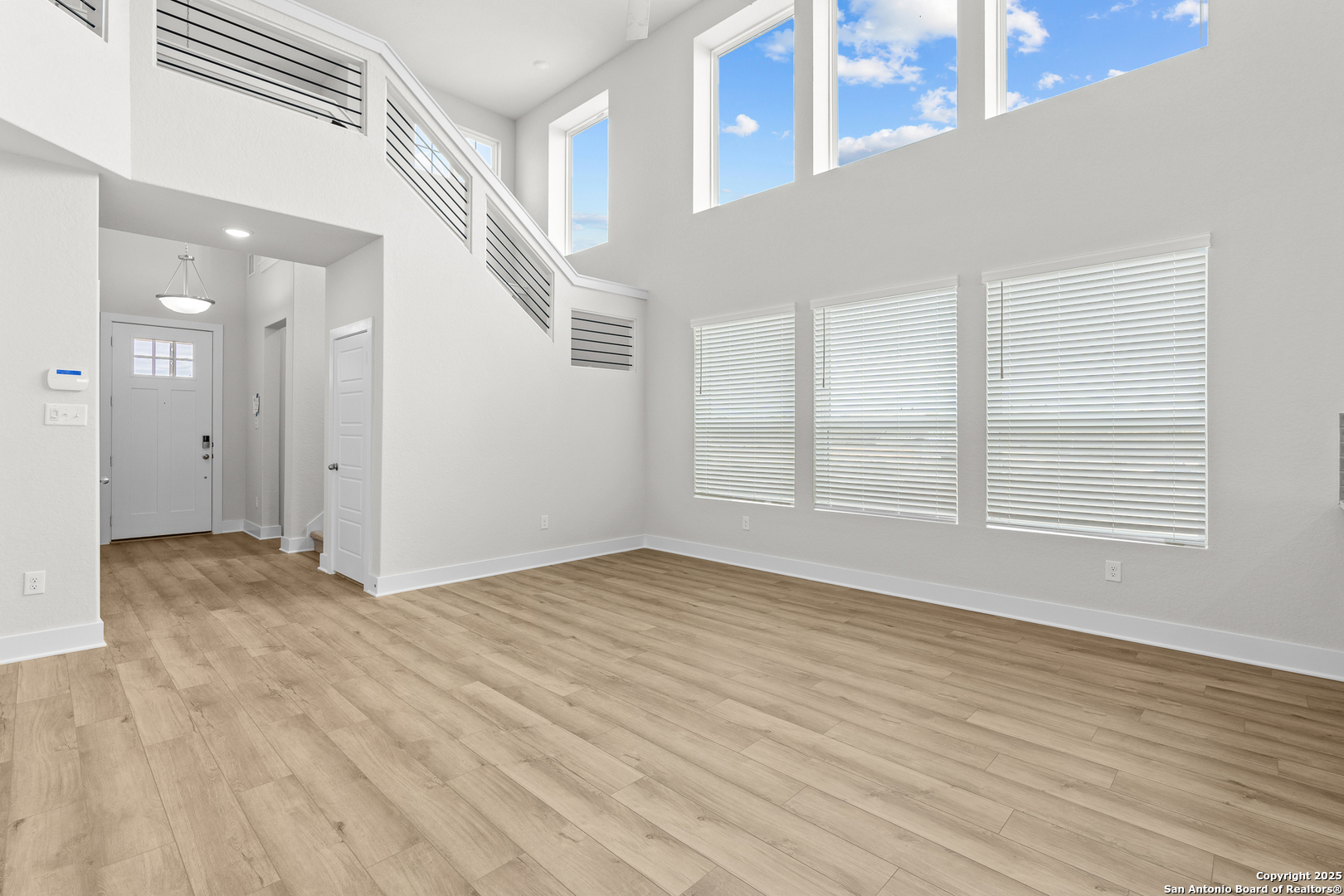 206 Buttercup Alley , San Antonio, TX, 78253 | 1851000 | Realty Texas LLC
