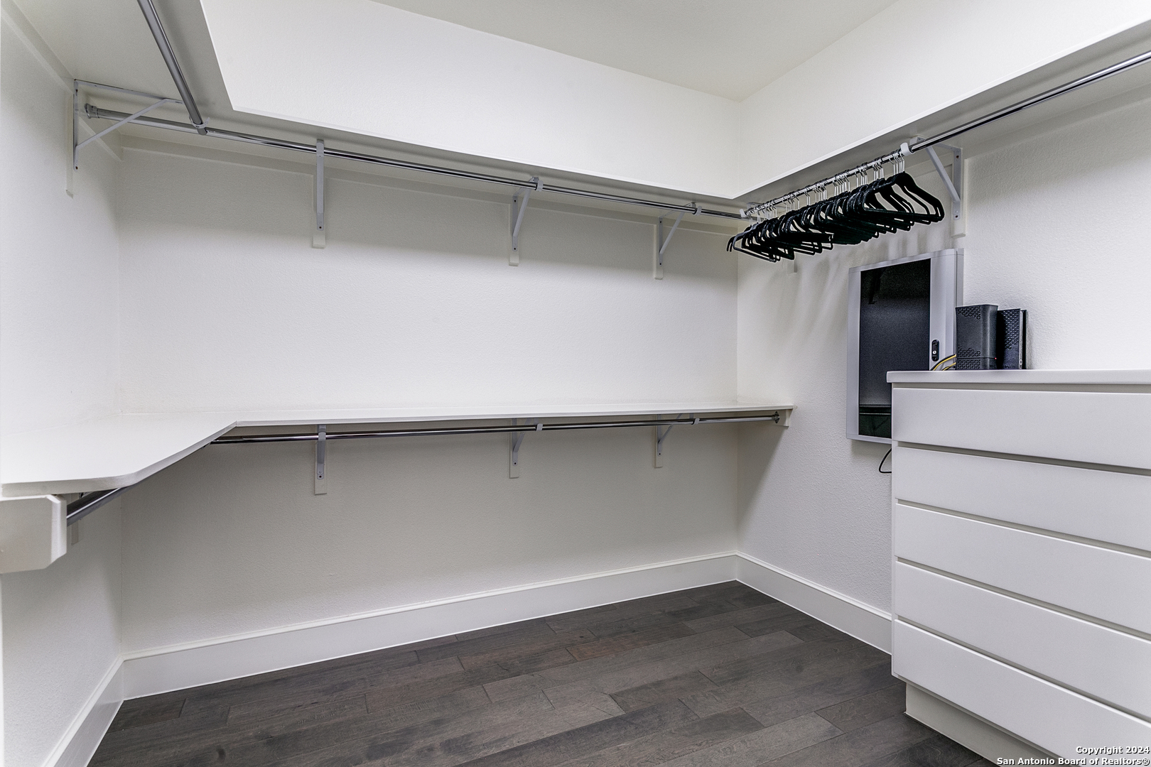 208 Grandview 3 , San Antonio, TX, 78209 | 1851481 | Realty Texas LLC