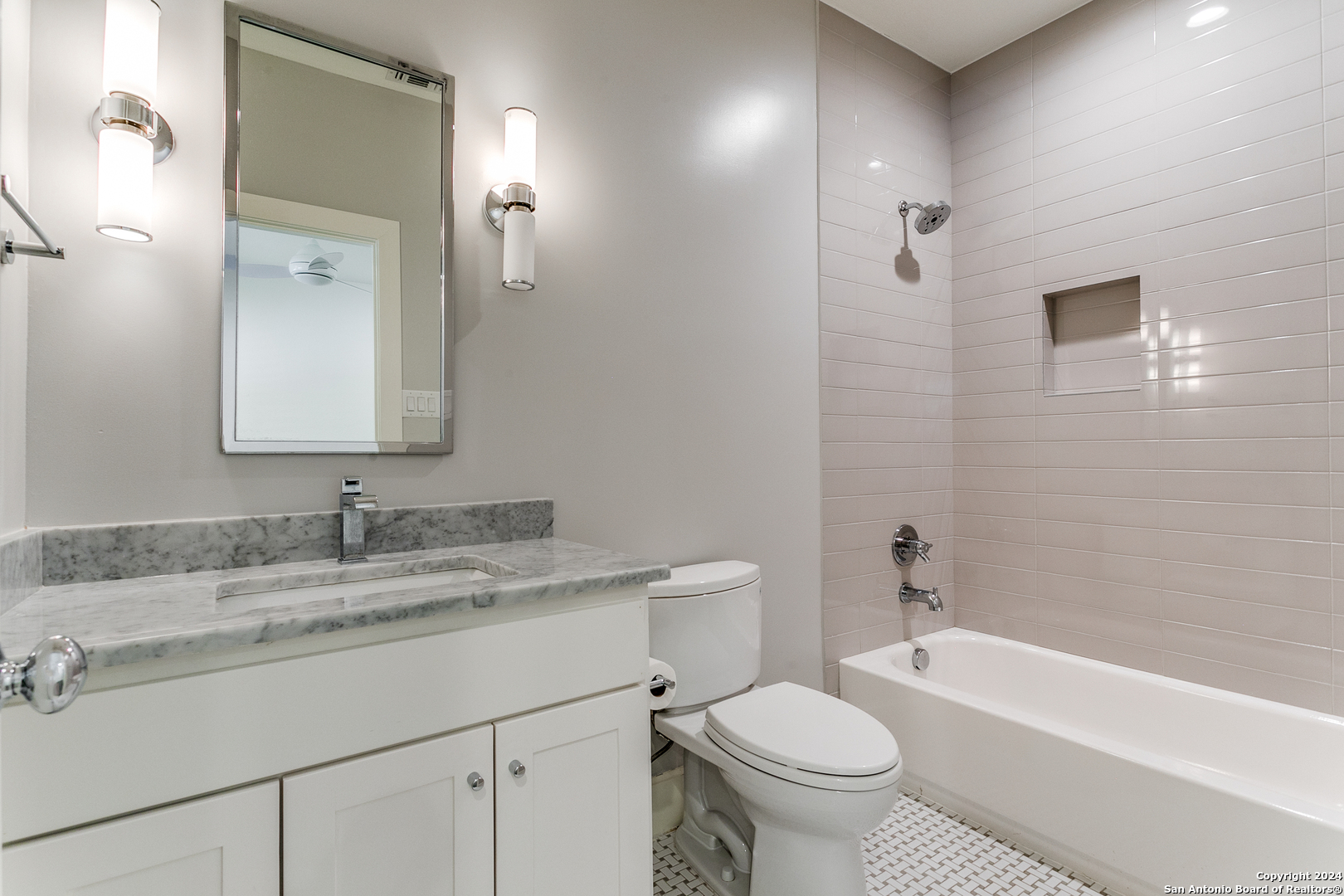 208 Grandview 3 , San Antonio, TX, 78209 | 1851481 | Realty Texas LLC