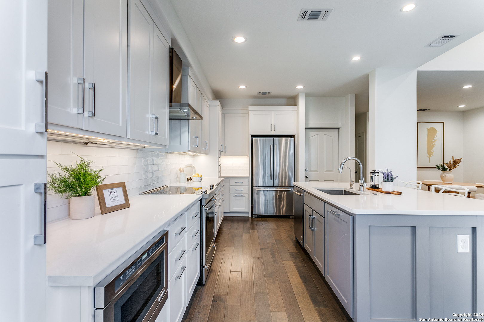 208 Grandview 3 , San Antonio, TX, 78209 | 1851481 | Realty Texas LLC