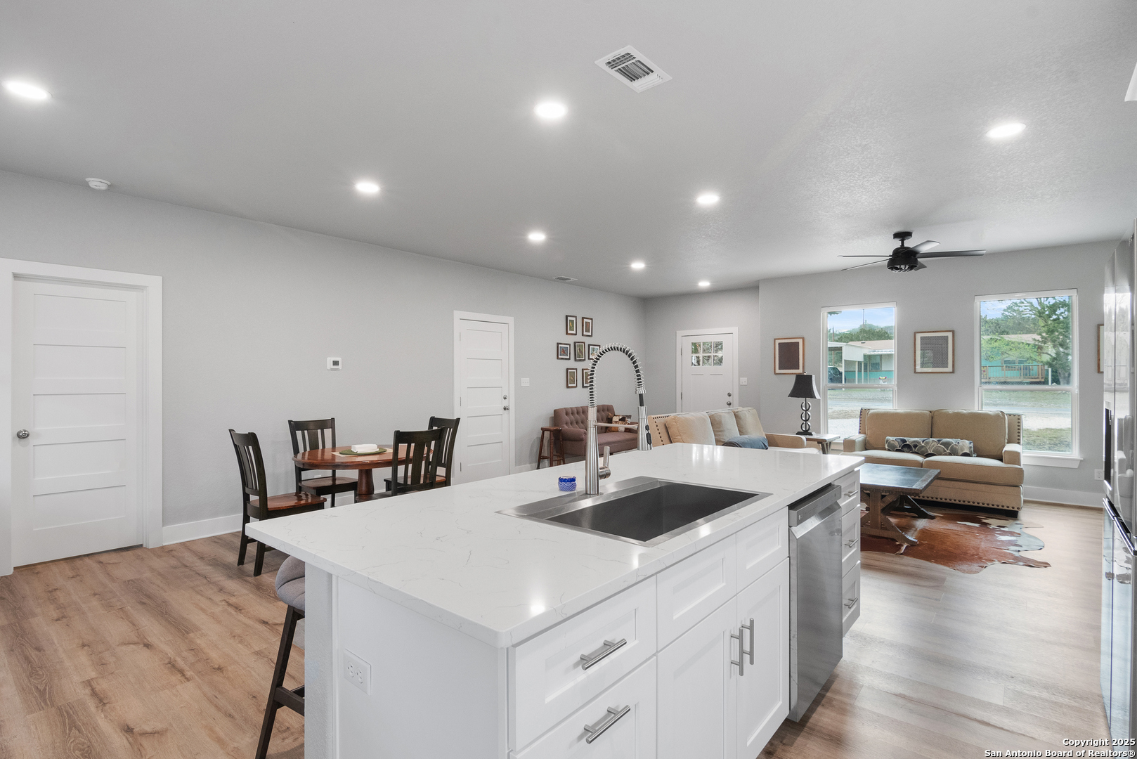 185 Jim Dalrymple , Leakey, TX, 78873 | 1850340 | Realty Texas LLC
