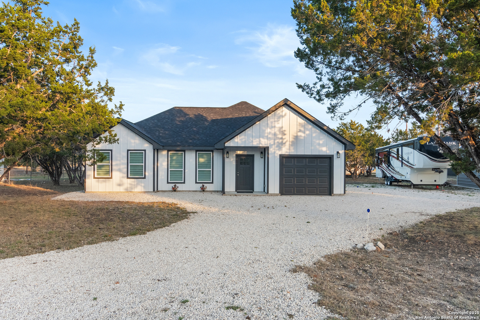 185 Jim Dalrymple , Leakey, TX, 78873 | 1850340 | Realty Texas LLC